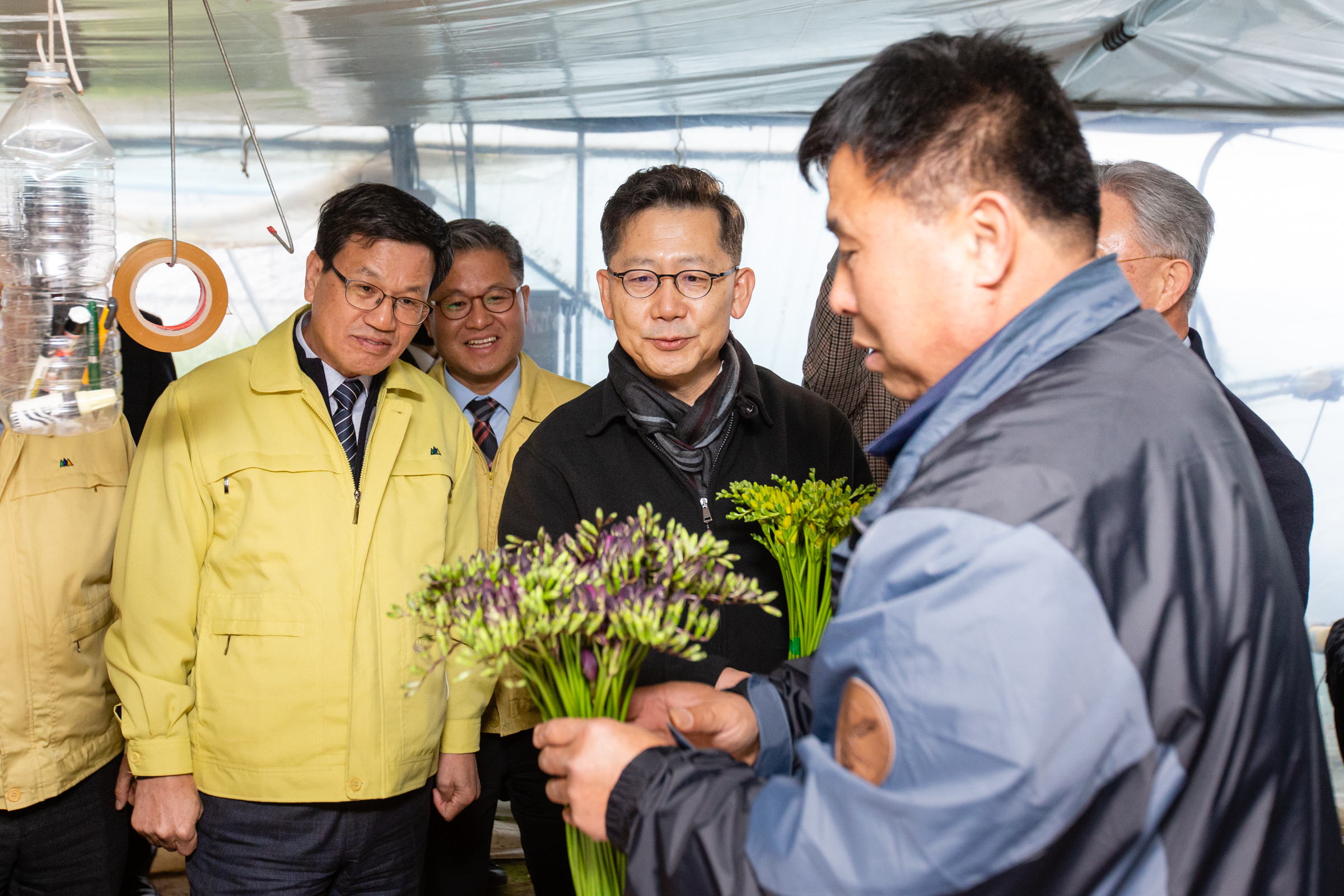 200311 김현수 농식품부 장관 청양지역 화훼농가 방문