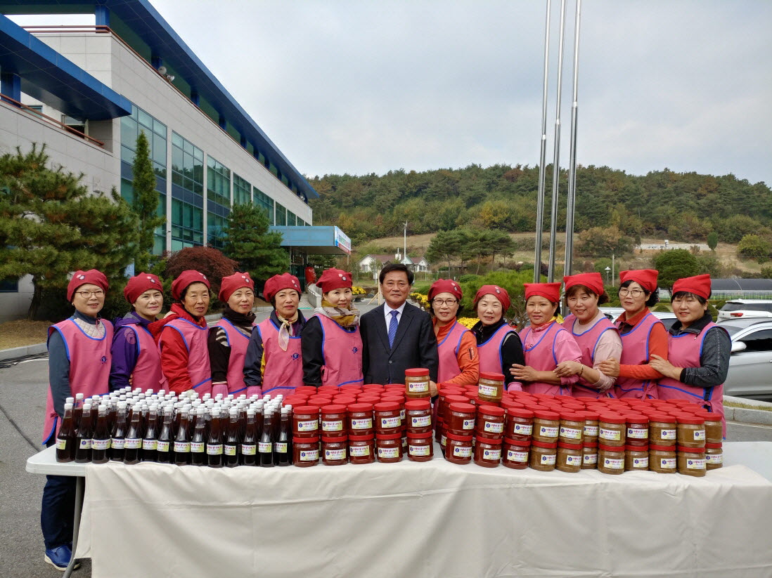 1102 사랑의 전통장 나누기