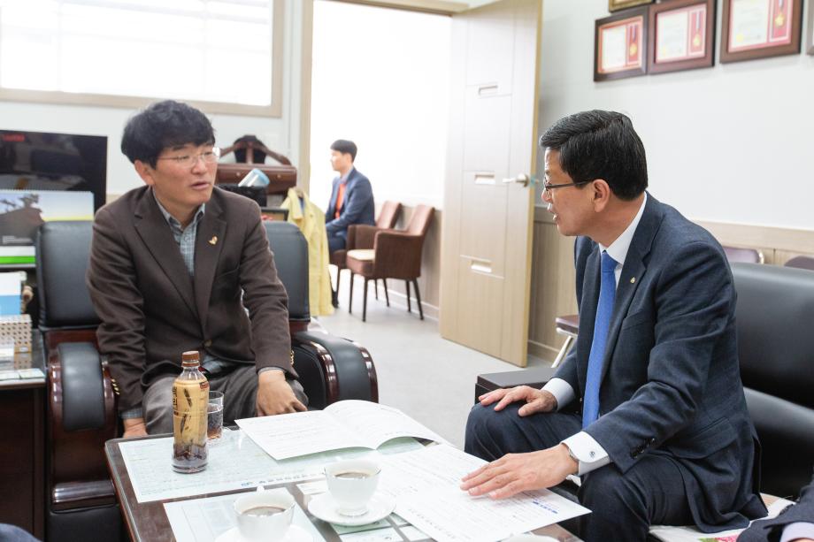 190318_국비확보를 위한 국회의원 방문_0003