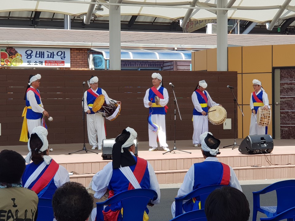 190425 청양전통시장 지역공동체 문화공연.JPG