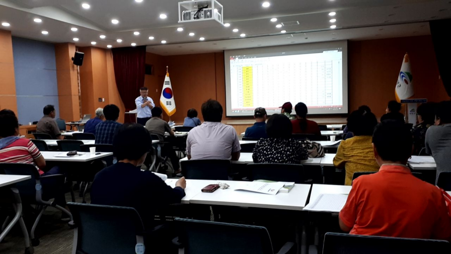 190730 지난 26일 개최된 청양먹거리 학교급식 공급희망농가 간담회 개최 사진.bmp