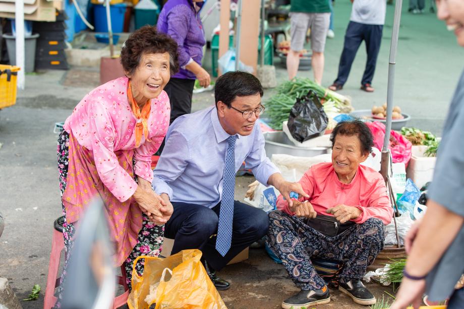 190910_추석맞이 정산전통시장 상인 격려_0006