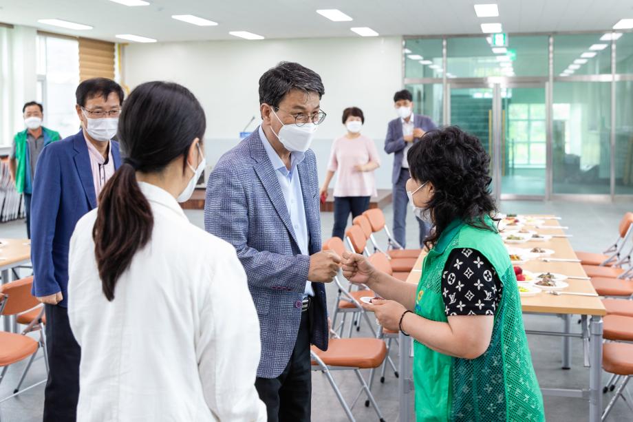 210707_새마을부녀회 결연노인 밑반찬 만들어주기_0001
