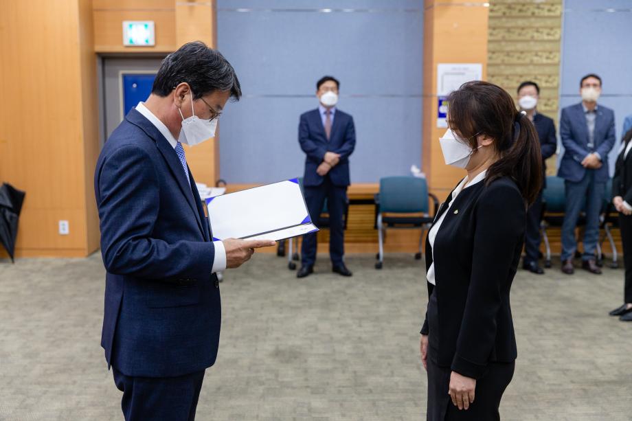 210929_신규임용 사령교부_0009