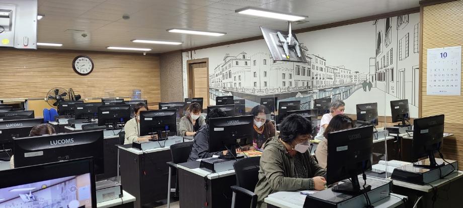 2021 하반기 평생교육프로그램 수업사진 (11)