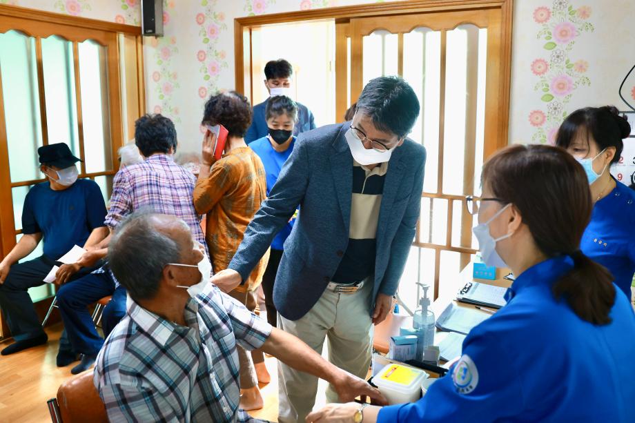 08월 이동진료소(청남면 아산리)_20230819_140942405 (5)
