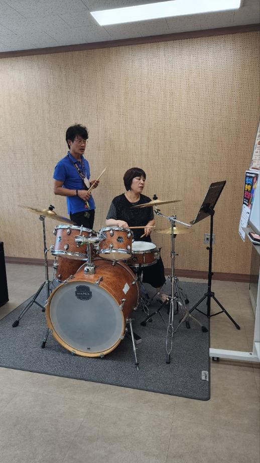 드럼4