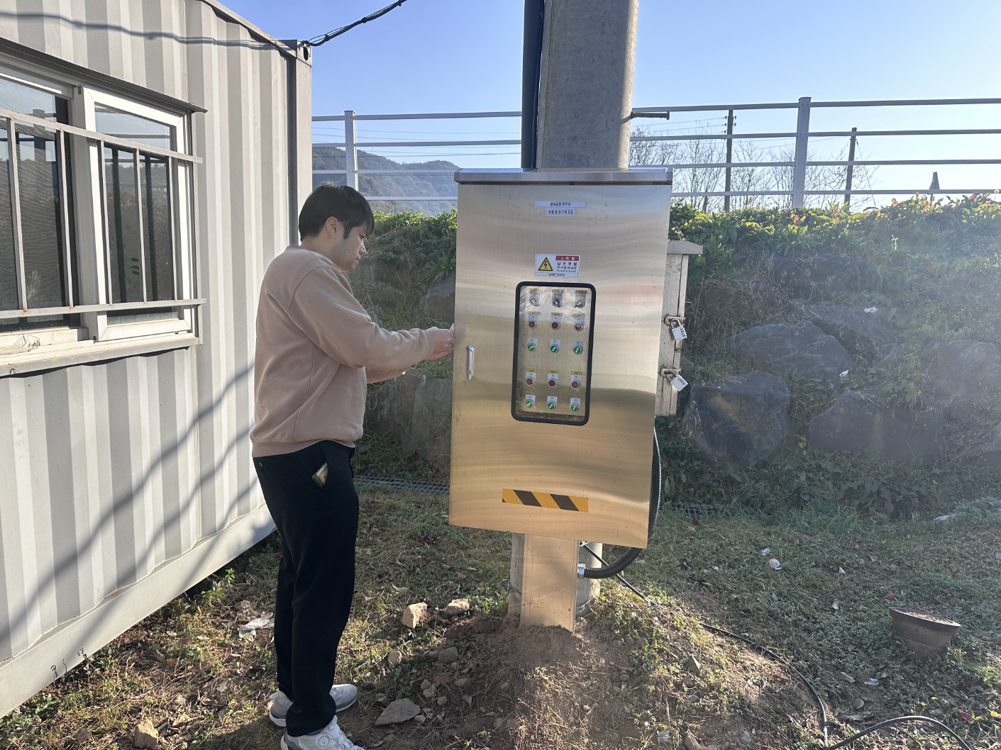 4. 백세·지천생태공원 겨울철 대비 시설물 점검 실시(1-2)