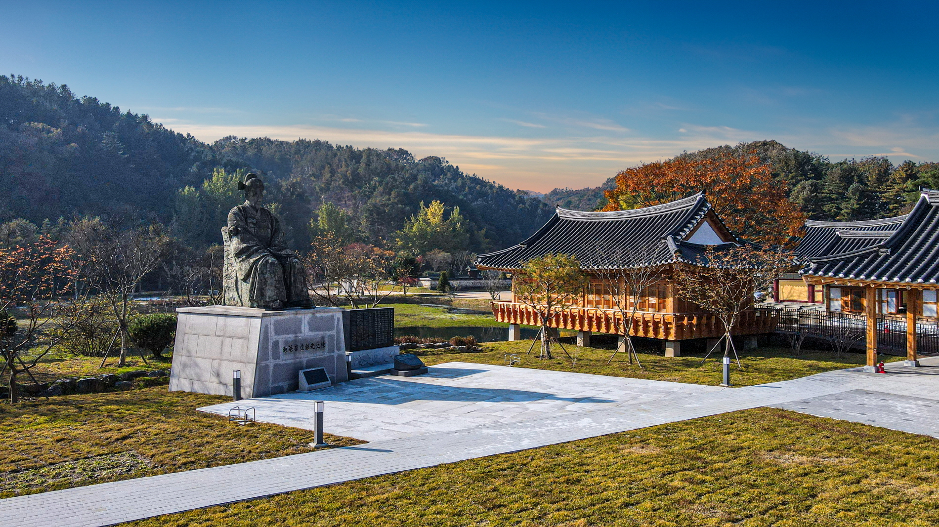 1. 청양군  면암최익현기념관 준공… 국내 최초 면암 전문 역사문화공간 조성(2)