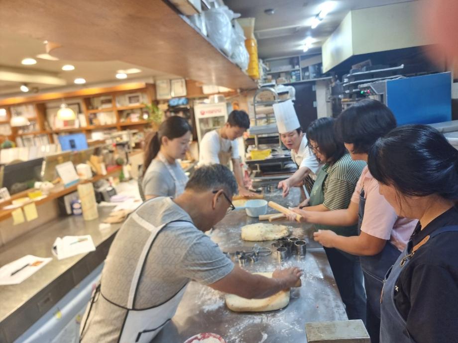 BandPhoto_2026_01_12_09_54_40