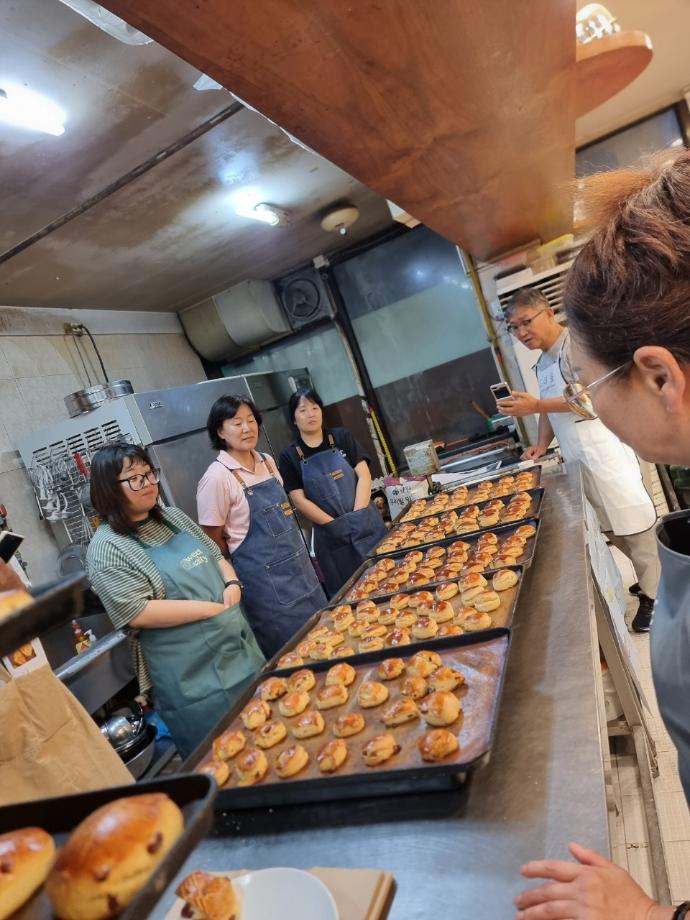 BandPhoto_2026_01_12_09_54_46