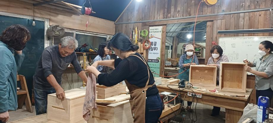 BandPhoto_2026_01_12_09_42_05