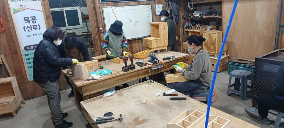 BandPhoto_2026_01_12_09_42_52