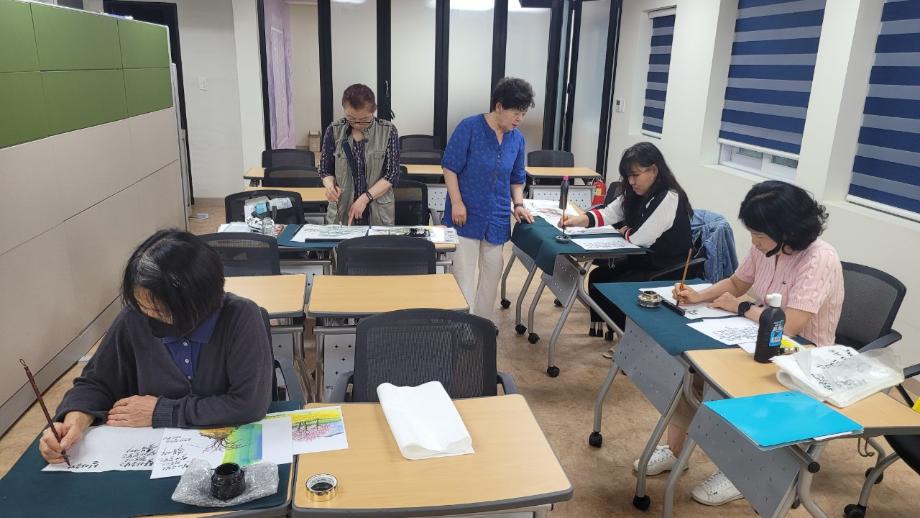 BandPhoto_2025_09_04_15_25_59