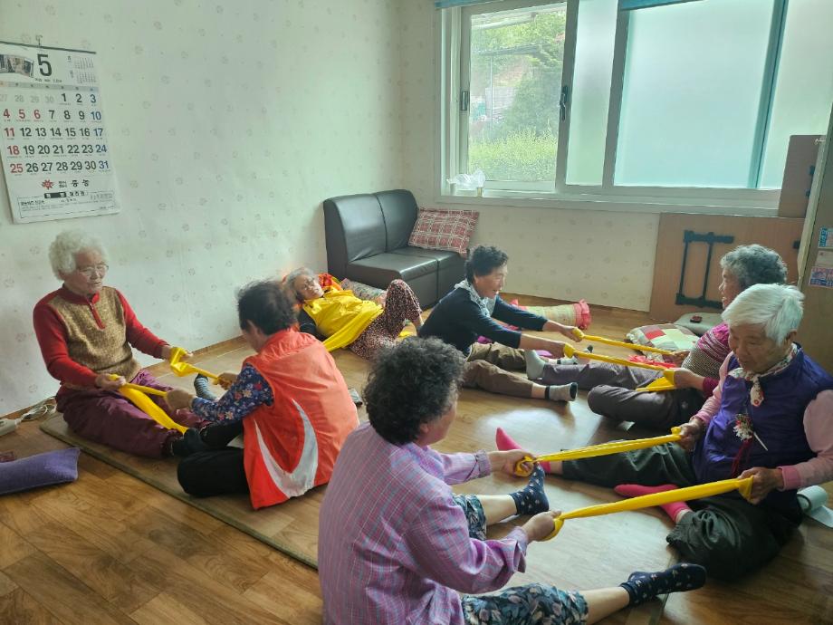 BandPhoto_2025_07_15_09_26_45