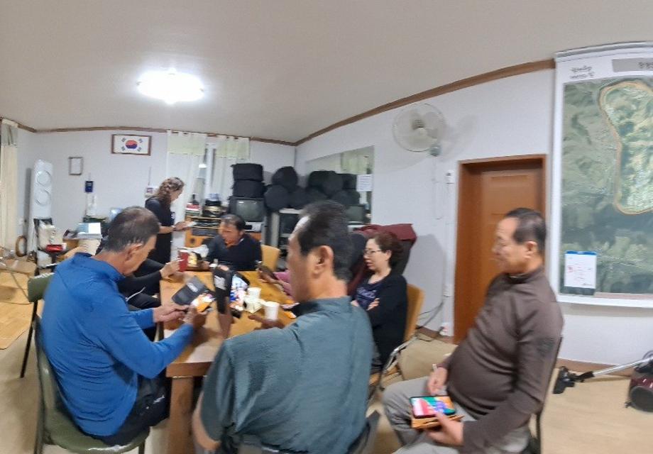 BandPhoto_2025_09_04_15_15_16