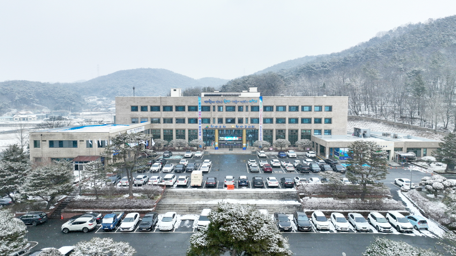 1. 청양군  “고추 종자부터 하우스까지” 맞춤형 농정지원에 11억 투자