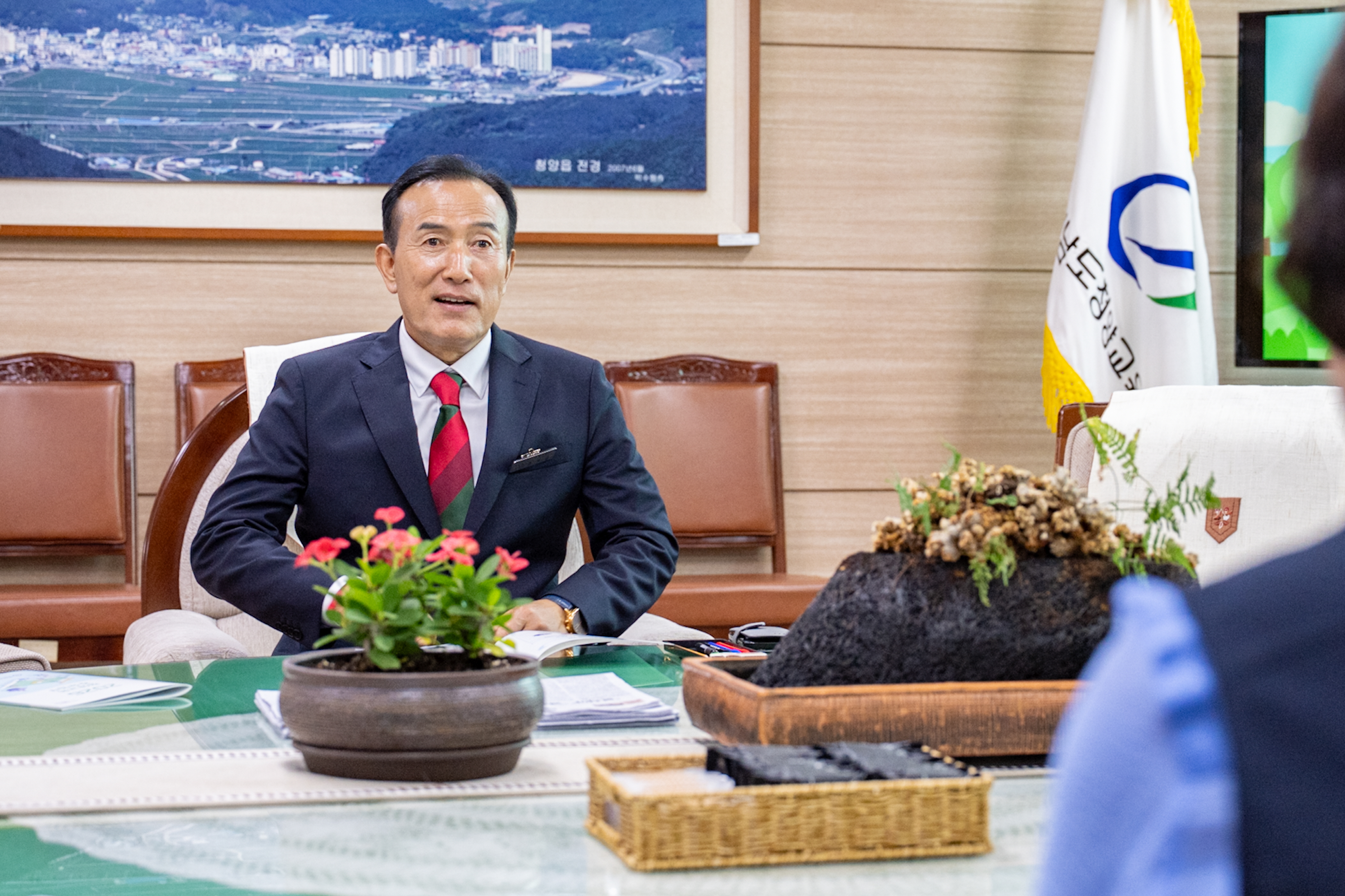 2. 김홍열 청양군수, 취임 후 첫 행보로 유관기관 방문… ‘새로운 청양’ 협조 다진다(1-2).jpeg