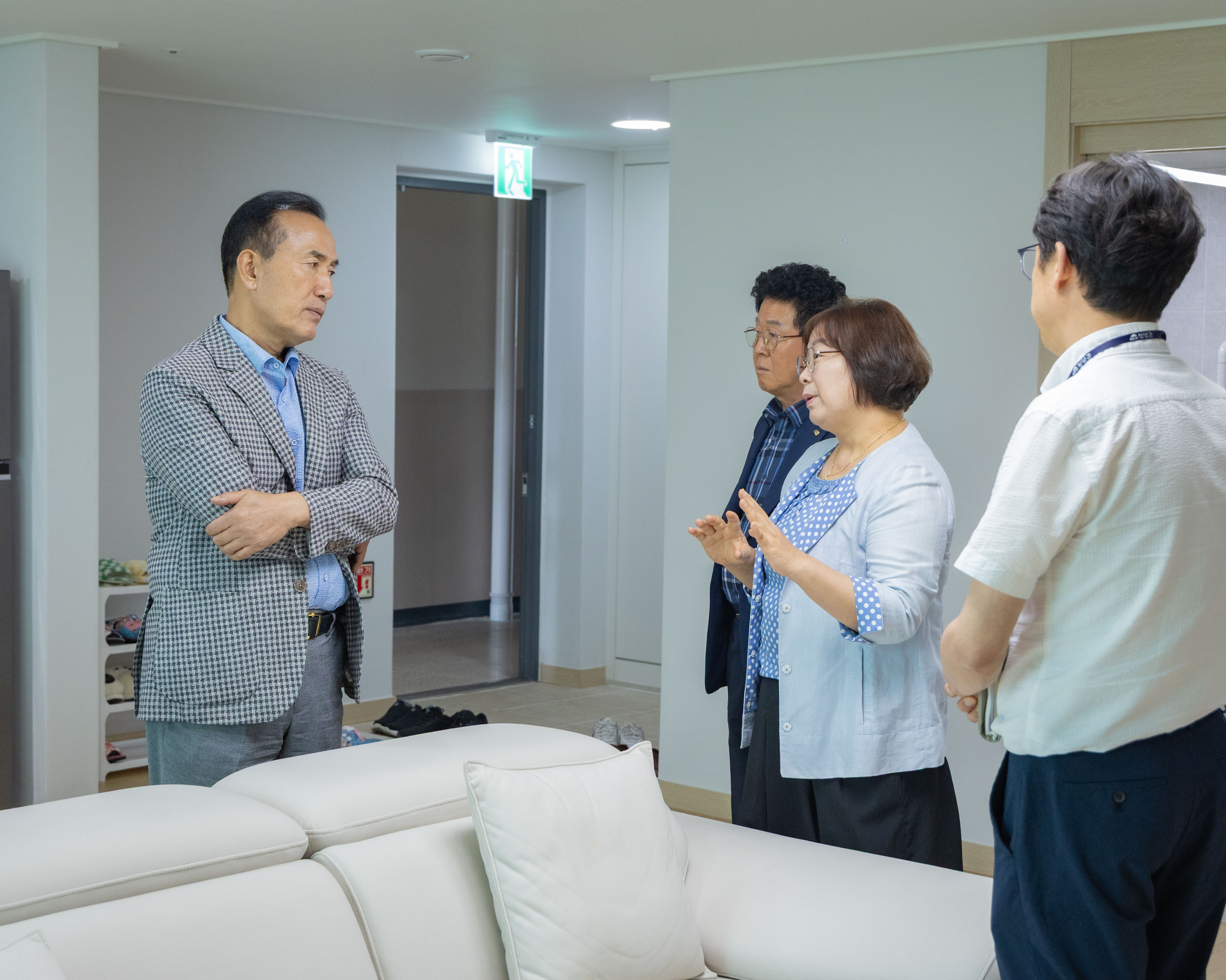 2. 김홍열 청양군수, 청양군사회복지관 현장 방문…복지 현장 살피고 직원 격려(1-2)