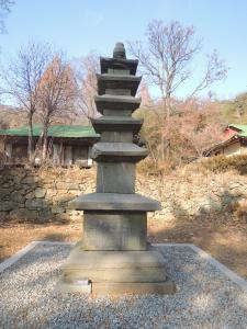 계봉사오층석탑(鷄鳳寺五層石塔)