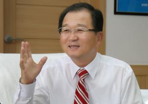 “청양군 군민과의 약속 공약이행 잘했다”