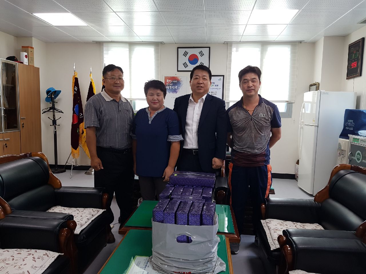 추석 명절 맞아 청정 청양 가꾸는 환경 미화원에 대한 격려의 손길