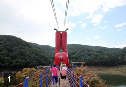 출렁다리 입구