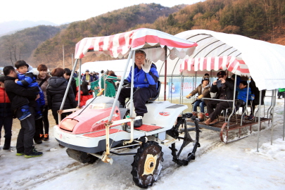 이앙기를 개조해서 만든 썰매